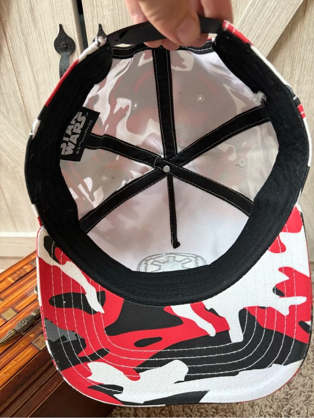 Star Wars Galactic Empire Red Camo Snapback Hat - Like New